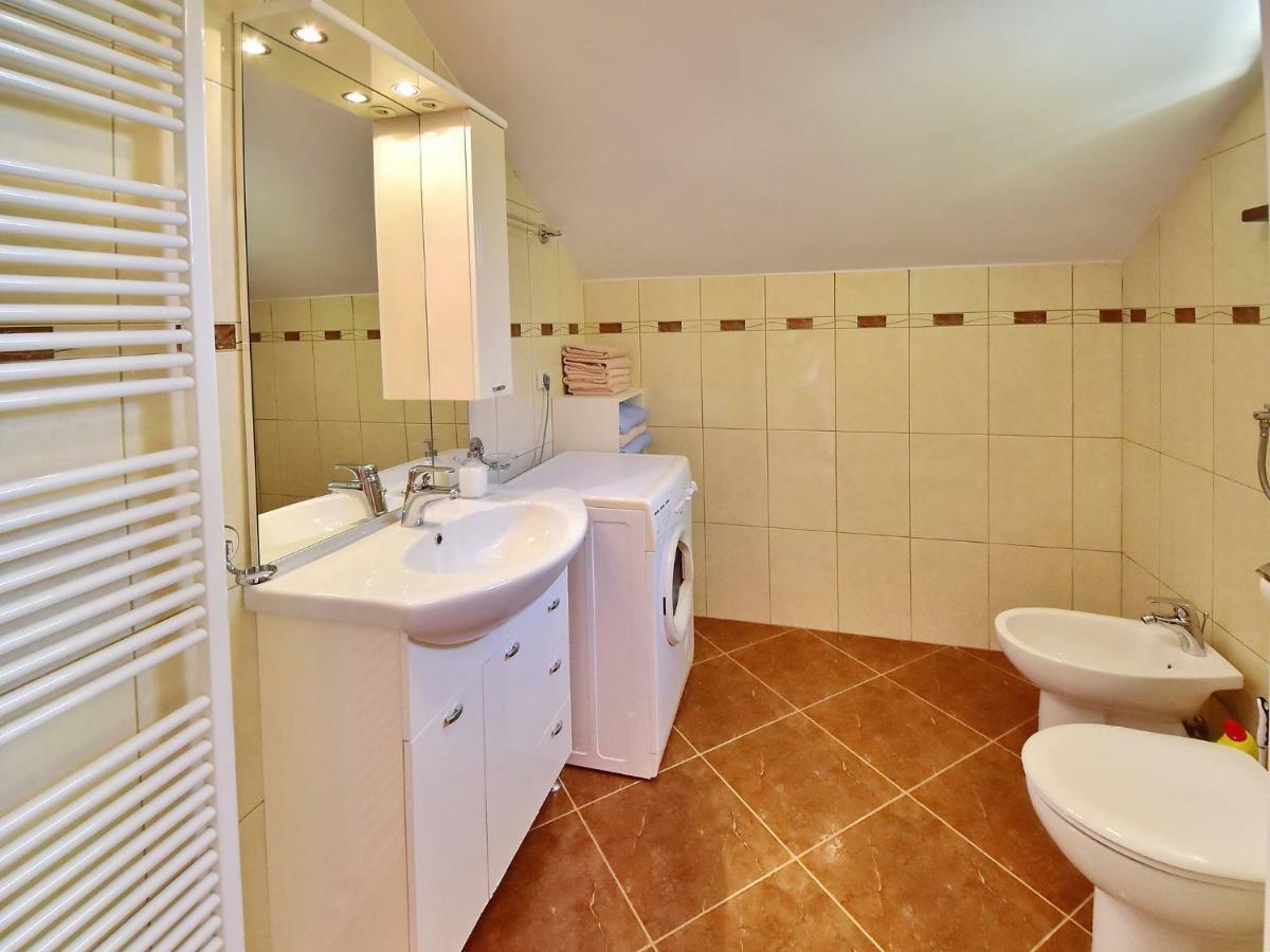 Apartment Laurus-2 By Interhome Lovran Luaran gambar